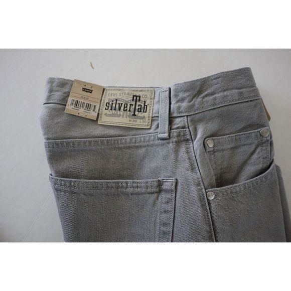 Levi's SilverTab Men's Sz 30x30 Gray Relaxed Fit Straight Leg Denim Jeans $80 - Picture 3 of 7